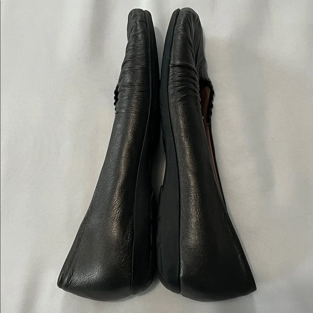 Abeo Taylin Dark Grey Metallic Leather Ballet Flats